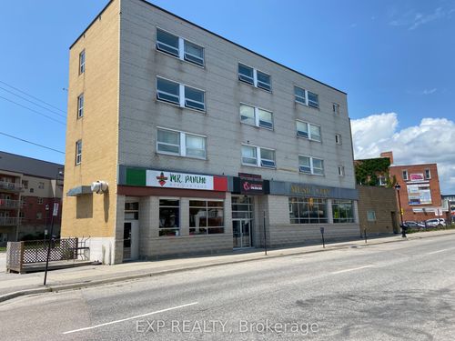 221 Algonquin Ave, North Bay, ON, P1B4V8 | Card Image