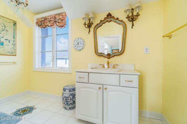 133 Sea Isle Dr, House other with 4 bedrooms, 5 bathrooms and 2 parking in Indian Beach NC | Image 49