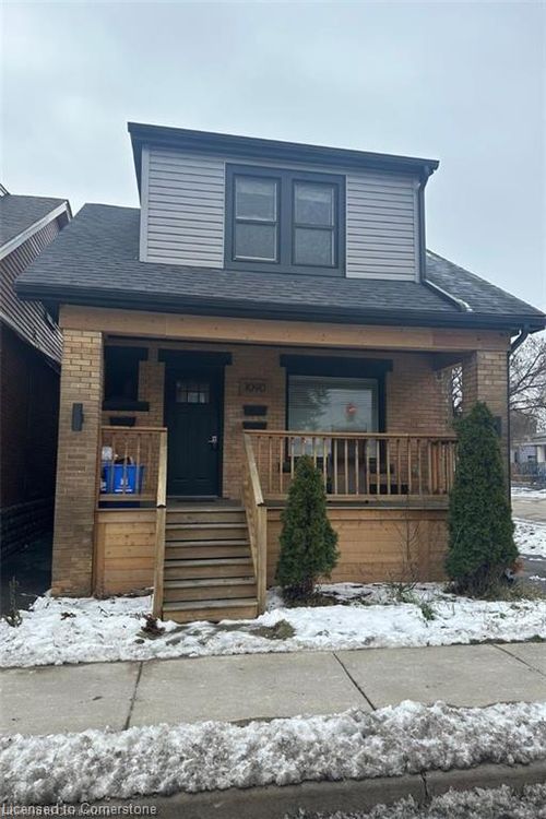 1090 Cannon St E, Hamilton, ON, L8L2J4 | Card Image