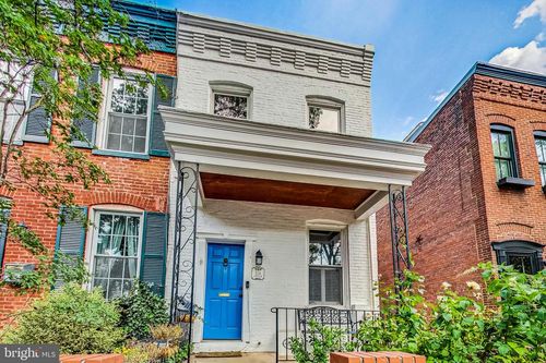 524 10th St Se, WASHINGTON, DC, 20003-2806 | Card Image