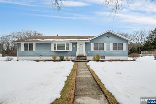 48 Deerfield Rd, Wayne, NJ, 07470-6414 | Card Image