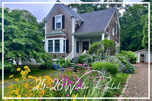 24 Pitcher St, Marion, MA, 02738-1617 | Card Image