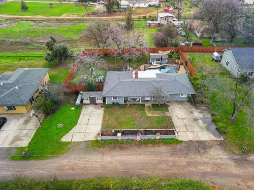 2789 Liberty Ln, Roseville, CA, 95747-9232 | Card Image