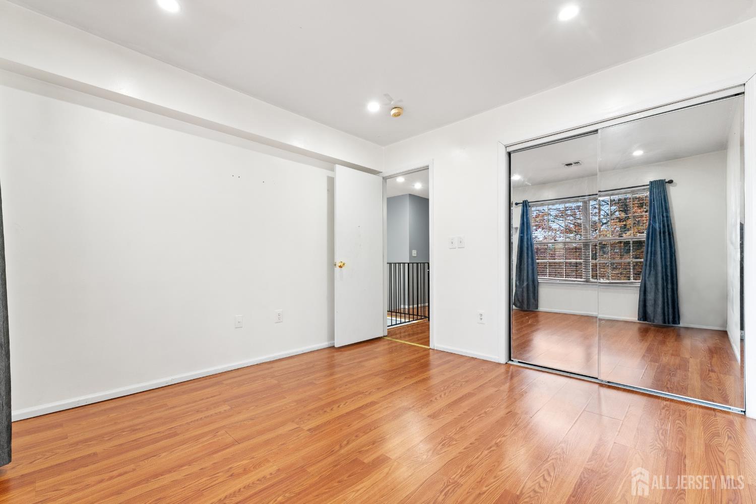 Residential Lease in Middlesex 5