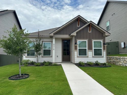 9316 Gladsome Path, Manor, TX, 78653-2878 | Card Image