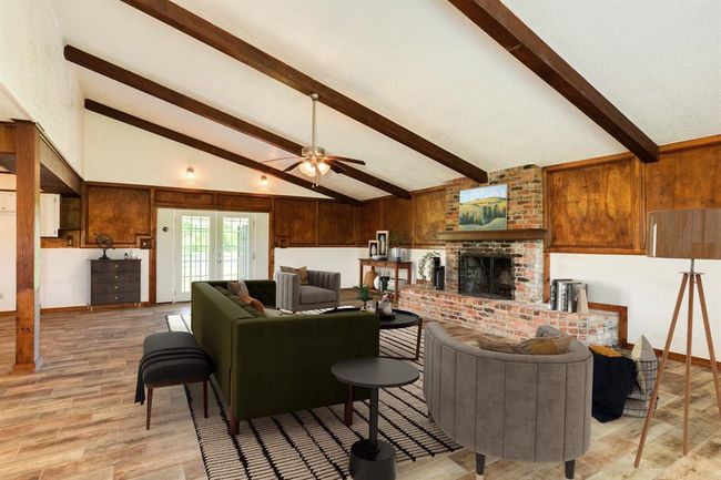 Living Area is Virtually Staged | Image 21
