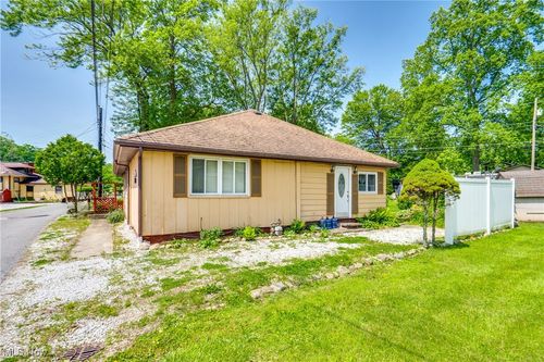 4944 Coleman Dr, New Franklin, OH, 44319-4808 | Card Image