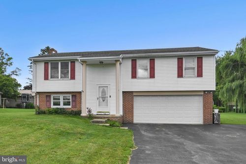 729 Lititz Rd, MANHEIM, PA, 17545-9729 | Card Image
