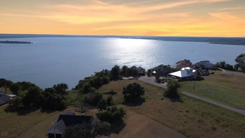 10071 Lakeview Ct, Whitney, TX, 76692-5691 | Card Image