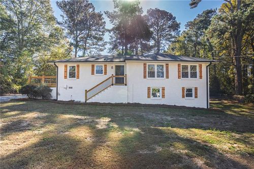 265 Bruce St, Loganville, GA, 30052-2346 | Card Image