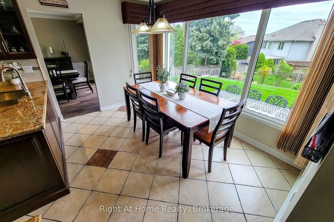 133 Lavender Dr, House other with 5 bedrooms, 3 bathrooms and 2 parking in Ancaster ON | Image 23