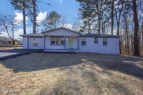 50 Sherwood Ln, Jackson, TN, 38305-4641 | Card Image