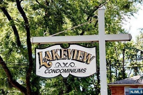 12D Lakeview Ave, Leonia, NJ, 07605-3116 | Card Image