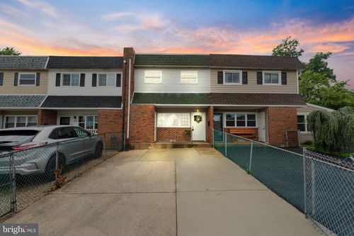 3215 Fairdale Rd, PHILADELPHIA, PA, 19154-1830 | Card Image