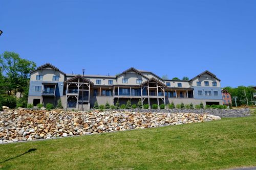 1-144 Lodge Rd, Ludlow, VT, 05149 | Card Image