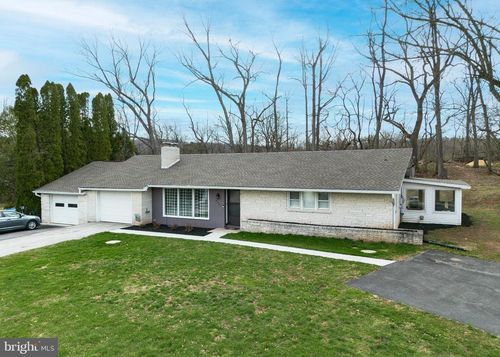6331-B Old Carlisle Rd, DOVER, PA, 17315-2265 | Card Image