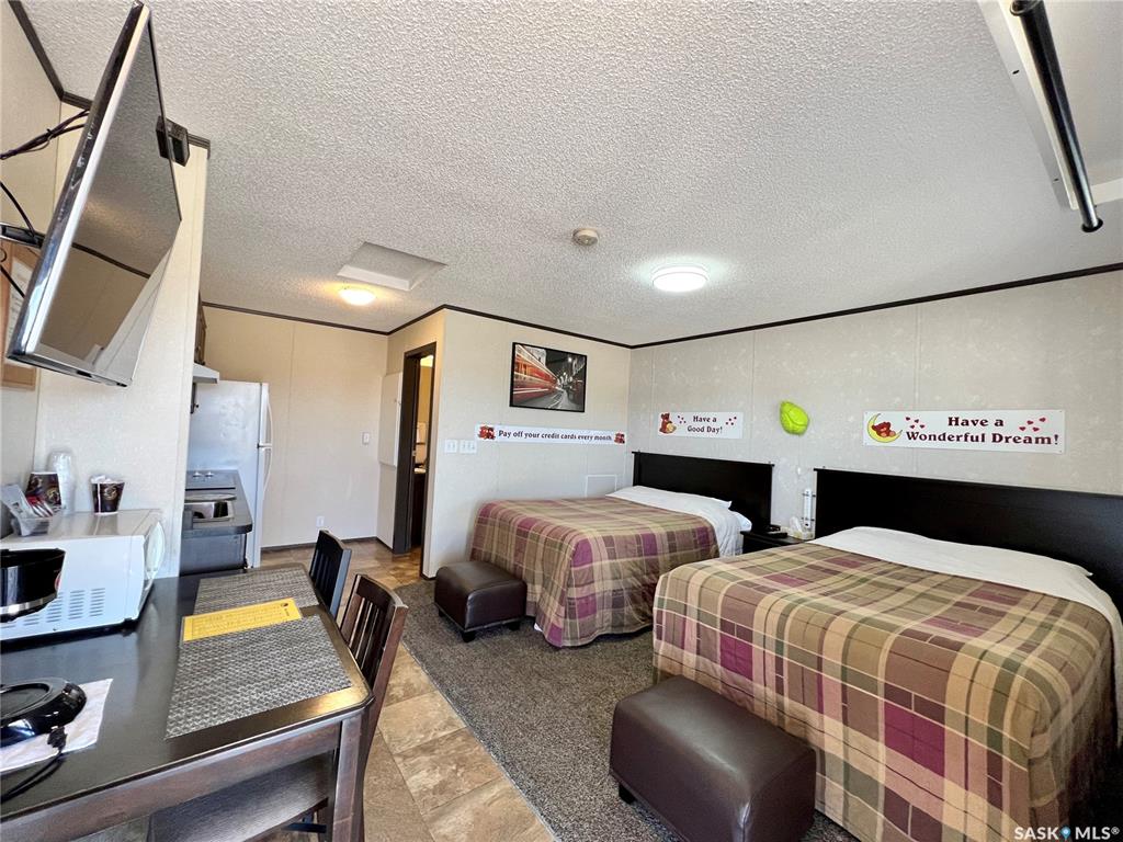 Commercial Sale in Shaunavon 5