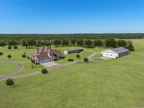 3086 County Road 4106, Greenville, TX, 75401-1030 | Card Image