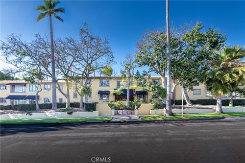 203-1615 N Laurel Ave, Los Angeles, CA, 90046-2524 | Card Image