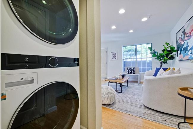 UNIT-104 - 627 E El Camino Real, Townhouse with 2 bedrooms, 2 bathrooms and 1 parking in Sunnyvale CA | Image 27