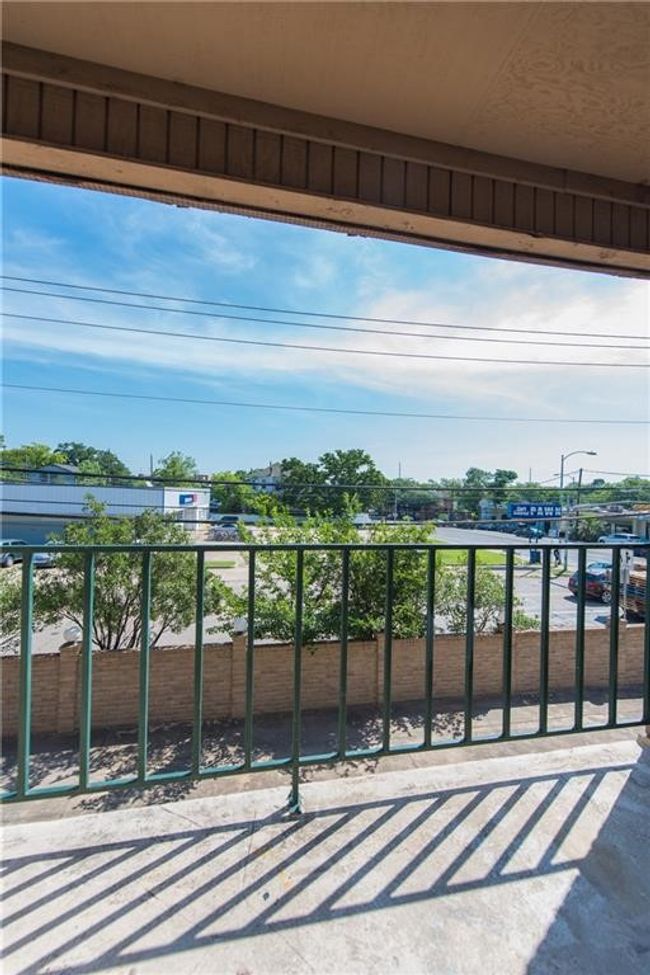 APT-202 - 3316 Guadalupe St, Condo with 1 bedrooms, 1 bathrooms and 1 parking in Austin TX | Image 6