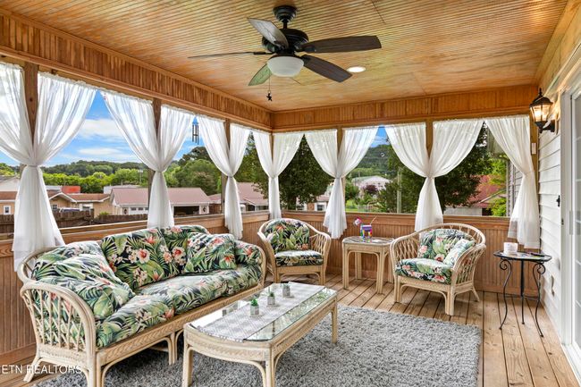 327 S Fowler St, House other with 3 bedrooms, 2 bathrooms and null parking in Clinton TN | Image 22