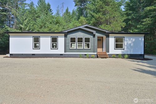 5189 Sw Paradise Ln, Port Orchard, WA, 98367-7279 | Card Image