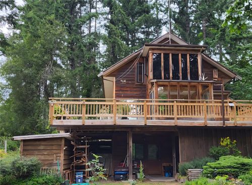 2124 North End Rd, Salt Spring, BC, V8K1E2 | Card Image