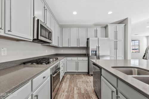 3806 E Robert St, Gilbert, AZ, 85295-0138 | Card Image