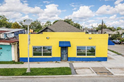 815 Quitman St, Houston, TX, 77009-7809 | Card Image