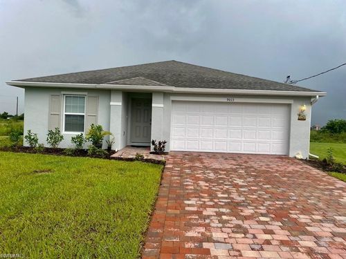 9013 , FL 3 Ike Ct, Labelle, FL, 33935 | Card Image