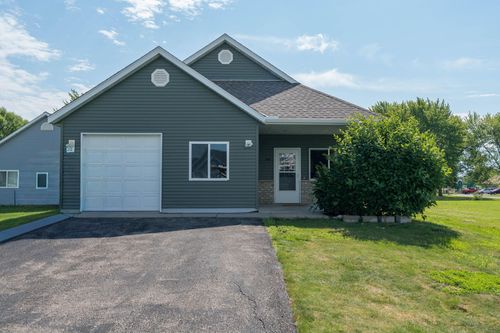 248 Frenzel Dr, Arlington, MN, 55307-4546 | Card Image