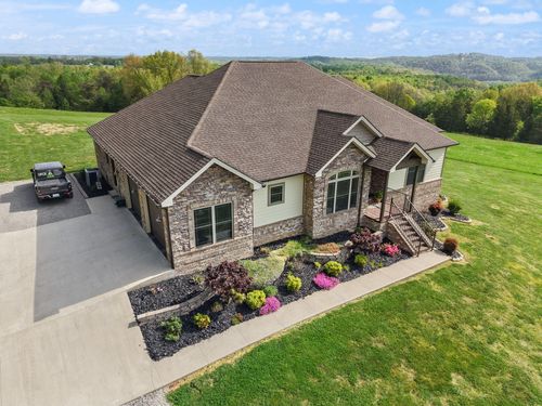 218 Gladstone Wesley Rd, Science Hill, KY, 42553-8804 | Card Image