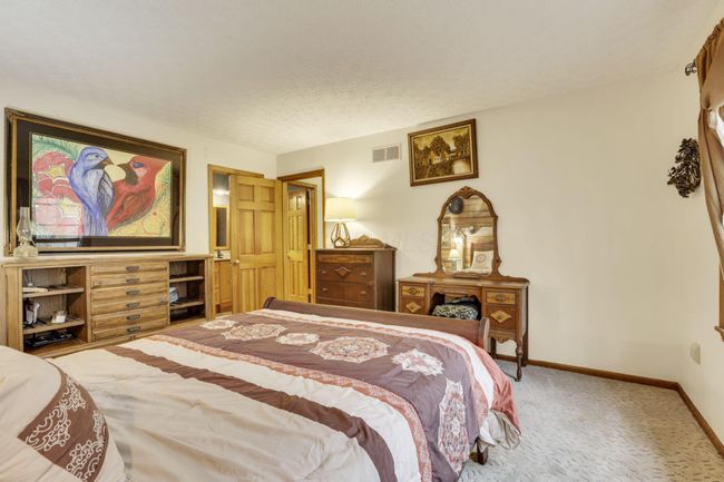 221 Forward Pass Rd Sw, House other with 3 bedrooms, 2 bathrooms and null parking in Pataskala OH | Image 32