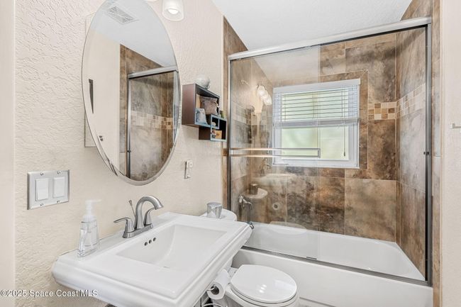 Second bathroom | Image 48