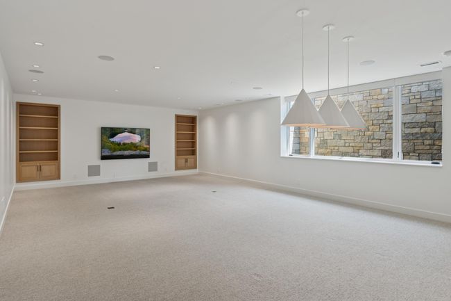 2505 E Lake Of The Isles Pkwy, House other with 5 bedrooms, 7 bathrooms and null parking in Minneapolis MN | Image 55