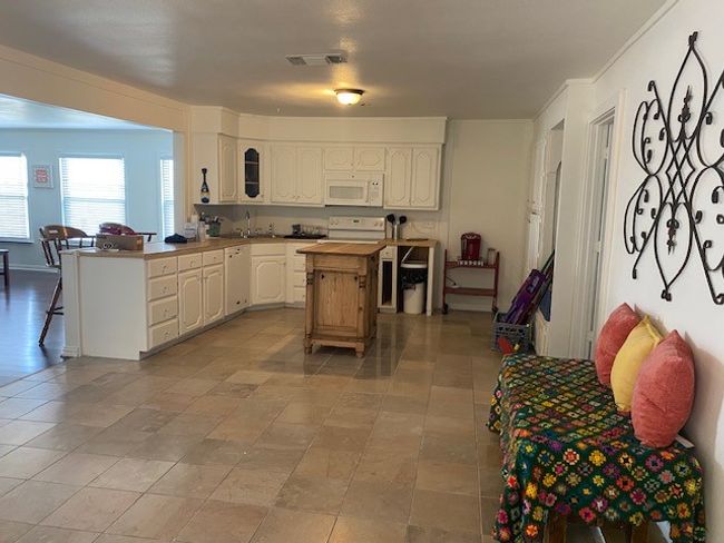 kitchen | Image 12