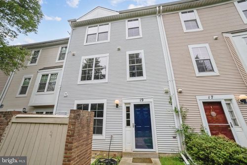 19 Harbor Tree, Gaithersburg, MD, 20886 | Card Image