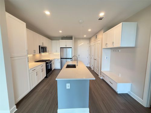 apt-805-716 Waugh Dr, Houston, TX, 77019-2038 | Card Image