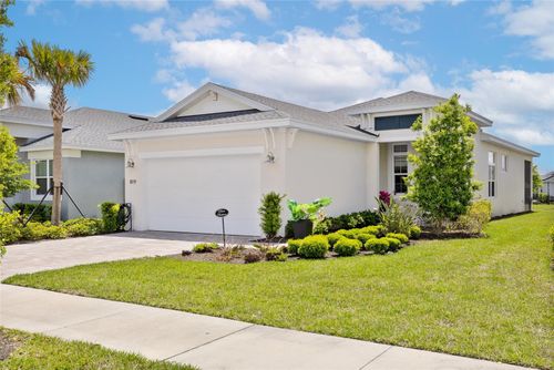 819 Liliana Dr, DELAND, FL, 32724-6509 | Card Image