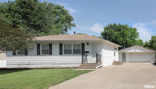3536 W Hayes St, Davenport, IA, 52804-1128 | Card Image