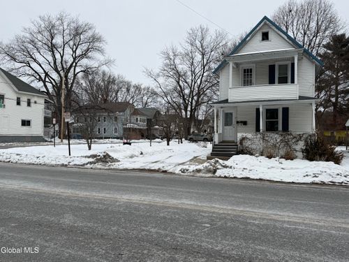 172 Kingsboro Ave, Gloversville, NY, 12078-1637 | Card Image