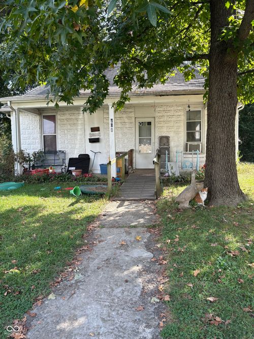 209 S Block Clark Street, Brownstown, IN, 47220 | Card Image