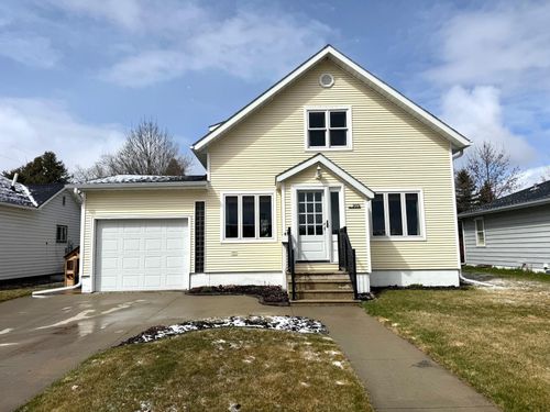 205 2nd Avenue Sw, Roseau, MN, 56751 | Card Image