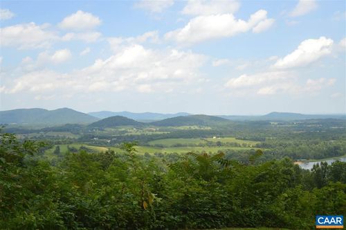 19 Top Ridge Rd, STANARDSVILLE, VA, 22973-2682 | Card Image