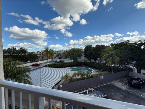 apt-323-10900 Sw 104th St, Miami, FL, 33176-3377 | Card Image