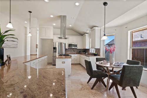 4025 Randall Ln, Carrollton, TX, 75007-1095 | Card Image