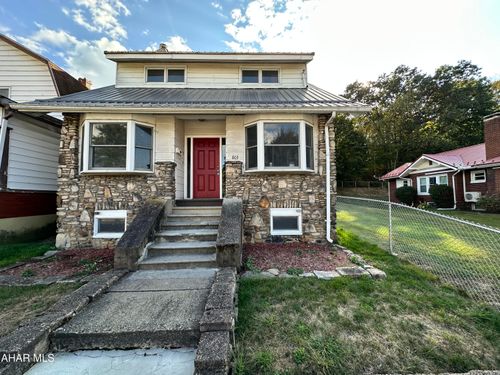 803 Park Blvd, Altoona, PA, 16601-5336 | Card Image