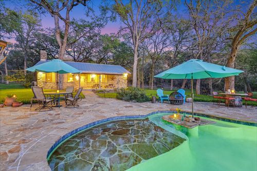 300 Deer Lake Est, Wimberley, TX, 78676-5915 | Card Image
