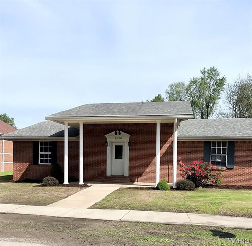 506 Bessie St, Hornersville, MO, 63855-9127 | Card Image